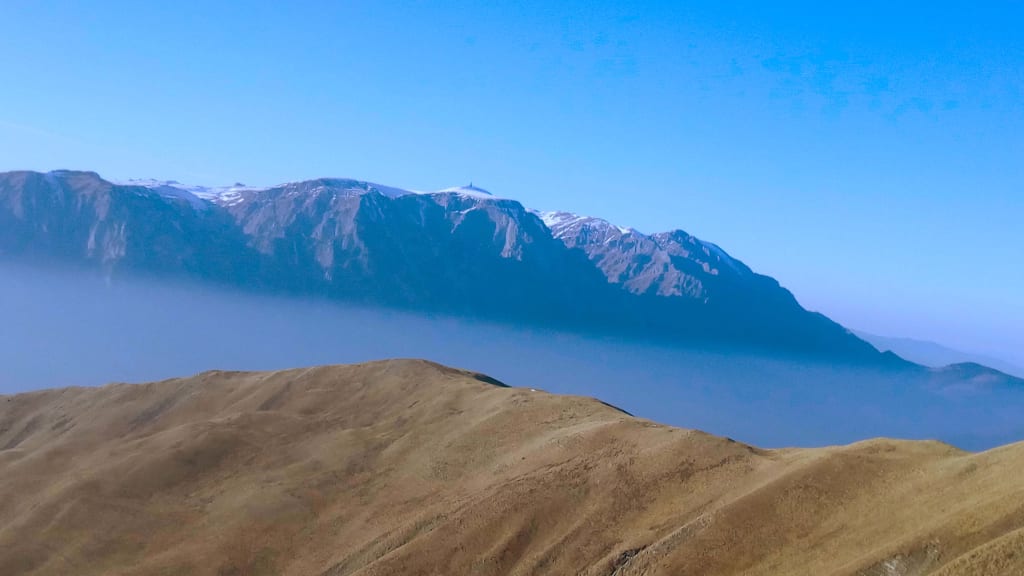 Bucegii si Varful Baiul Mare in noiembrie 2016